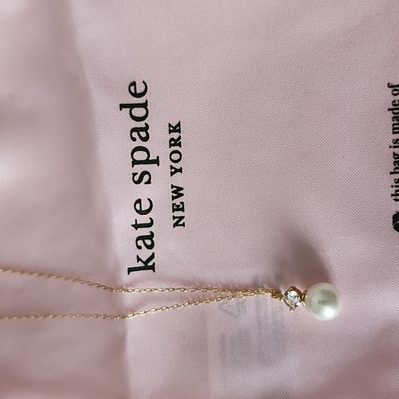 New Kate Spade Pearls Of Wisdom Mini Pendant Necklace, NWT - Picture 4 of 6